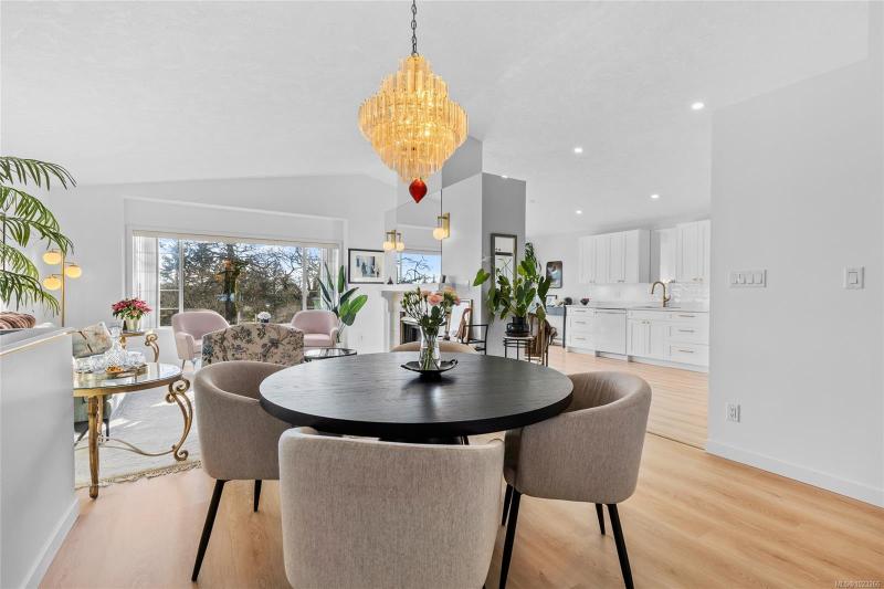 物业照片第1幅(共40幅)