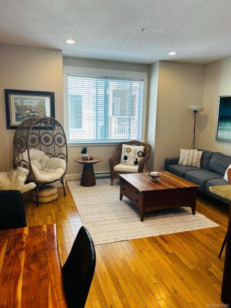 物业照片第1幅(共15幅)