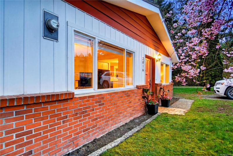 物业照片第1幅(共15幅)